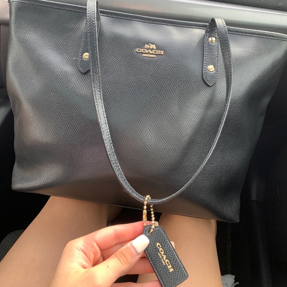 Coach purse! 👜